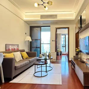 星河传奇精装公寓押一付一带车位