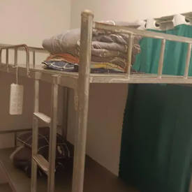 外卖员|快递员|业务员必租 月租430元 临近地铁站